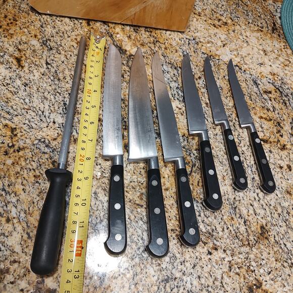 J.A. Henckels International Knife Set with Block - 7 Pieces - Picture 5 of 16